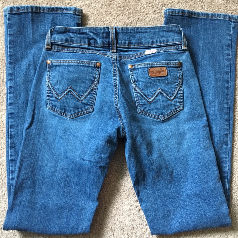 Women’s Wrangler Premium Patch Jeans